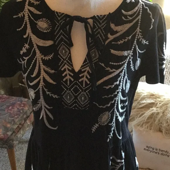 EUC Johnny Was Boho Embroidered Dress - Picture 2 of 7